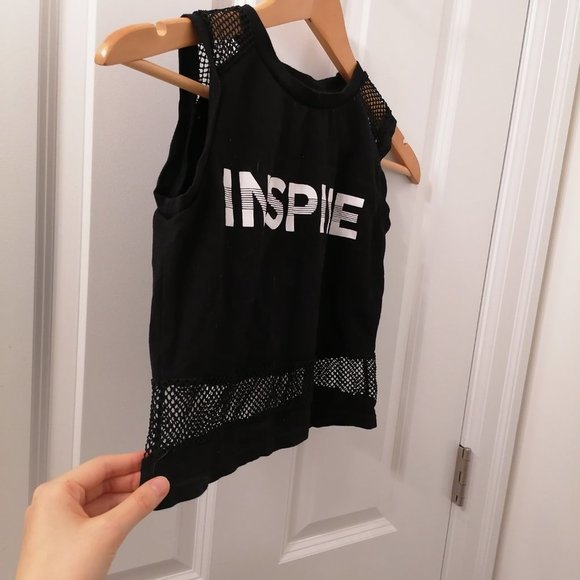 Crop top - Picture 2 of 3